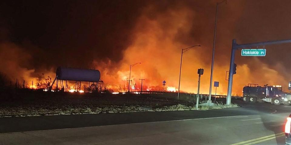 Los incendios en Maui, Hawái, obligan a evacuar la zona