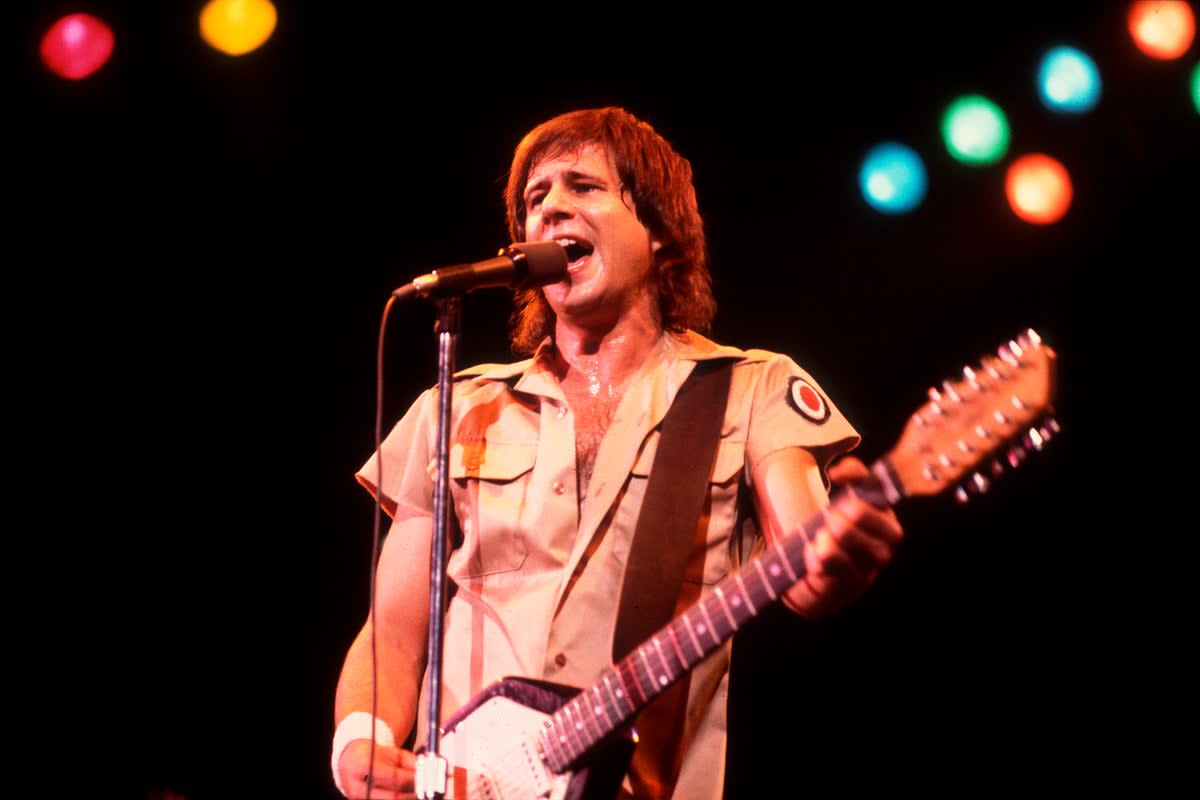 Greg Kihn performing in Rosemont, Illinois, on May 21, 1982. He died at age 75 after a battle with Alzheimer’s. (Getty)