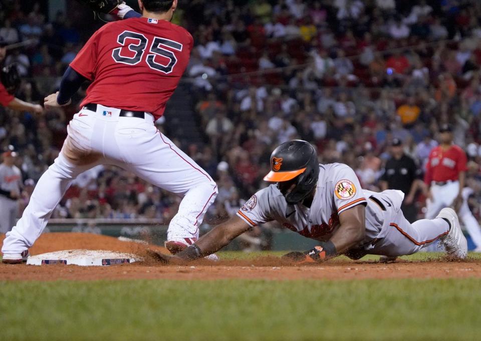 ORIOLES-MEDIAS ROJAS (AP)