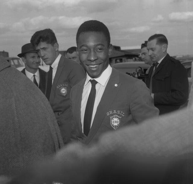 Pele arrives at London Airport in May 1963
