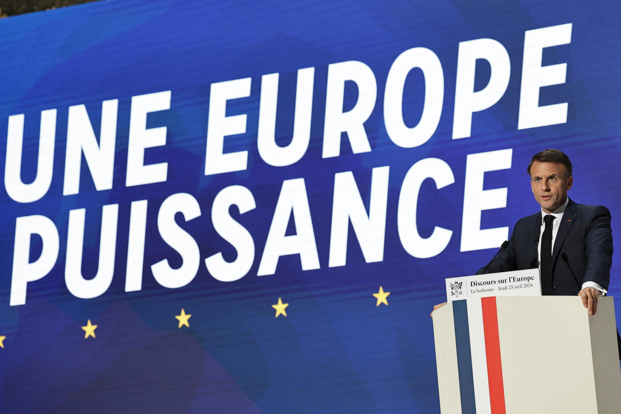 Photo d’illustration d’Emmanuel Macron prononçant un discours sur l’Europe à la Sorbonne à Paris, le 25 avril 2024, avant les élections européennes du 09 juin. 