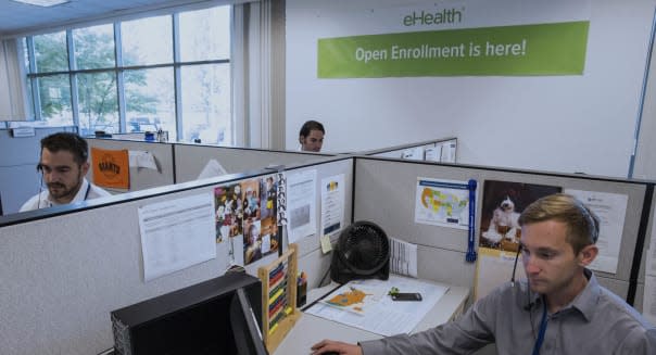 Operations At An Obamacare Center On Opening Day As Exchanges Debut With Demand High on Slow Websites