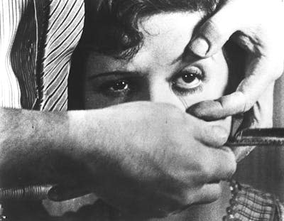 Still from Un chien andalou, by Luis Buñuel.