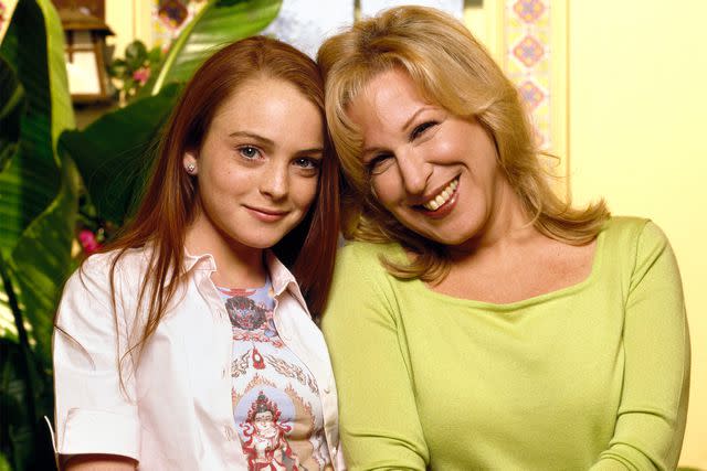 <p>CBS via Getty</p> Lindsay Lohan and Bette Midler on 'Bette'