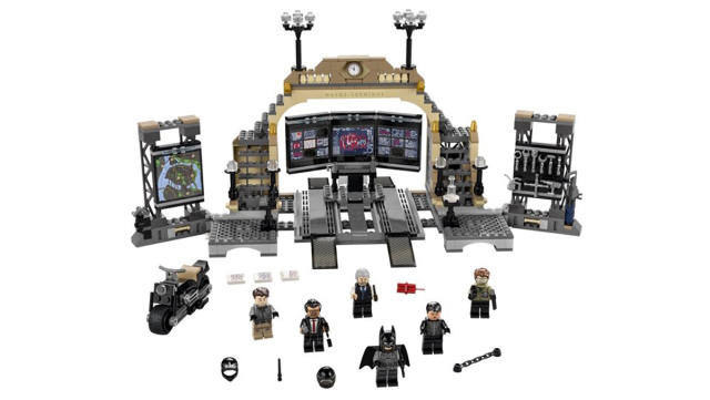 Celebrate BATMAN RETURNS with Massive LEGO Batcave Set - Nerdist