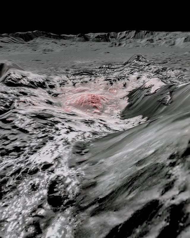 Mosaic of Occator Crater on the dwarf planet Ceres