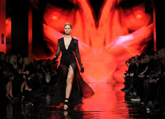 Donna Karan celebrates today the 30th anniversary of her brand