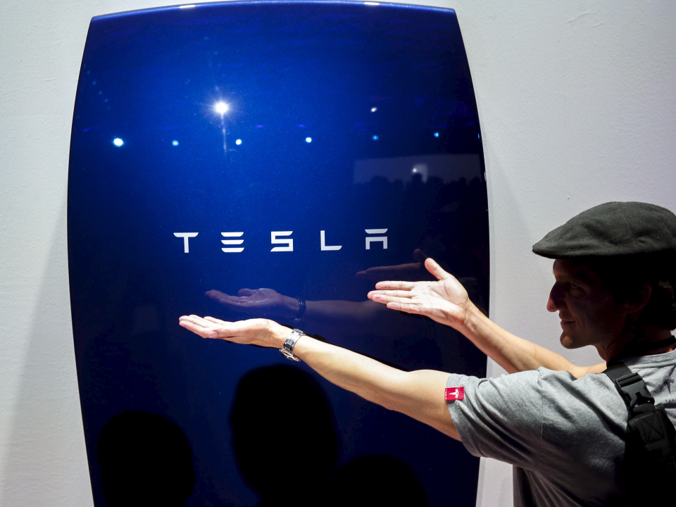 tesla energy battery