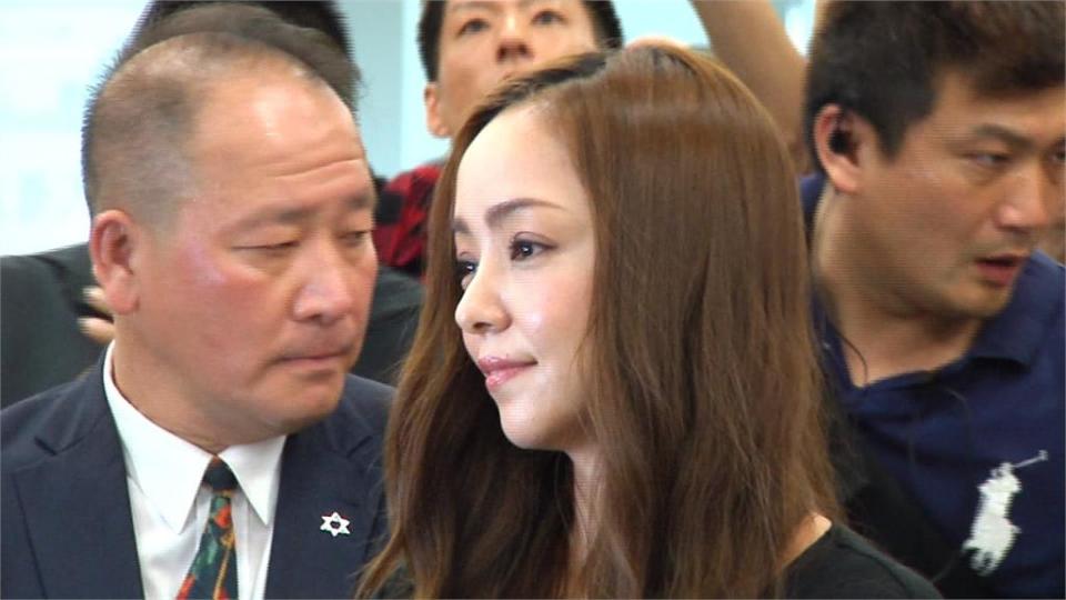 安室奈美惠引退4年「驚傳復出」！日媒：南韓女團是重要推手