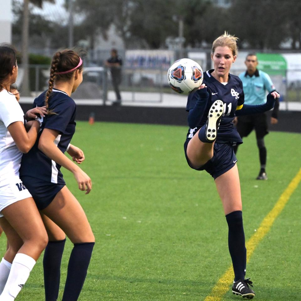 Boca Raton's Emma Kate Lee controls the ball during a game against West Boca on Dec. 15, 2023.