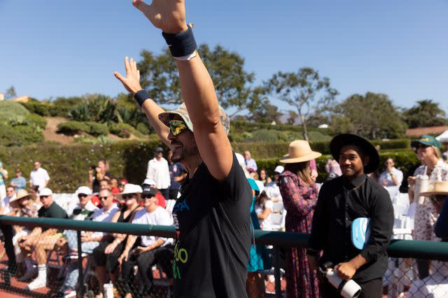 <p>Bacon & Eggs</p> Orlando Bloom at the Light Up the Court tournament