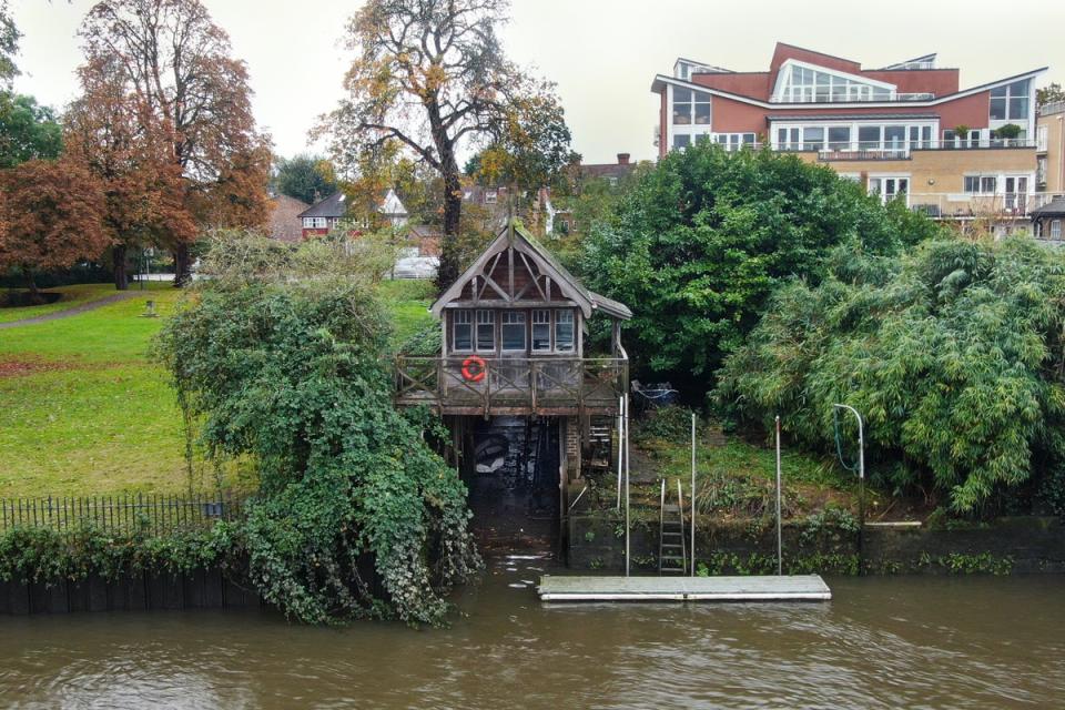 Aldous Boathouse is 150 years old (Savills)