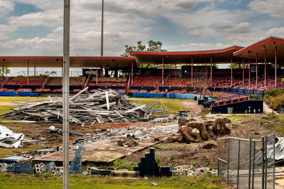 Demolition of Chain of Lakes Stadium in Winter Haven has begun. The historic ballfield, once the spring home of the Boston Red Sox and Cleveland Indians, is being demolished to make way for a state-of-the-art youth and collegiate baseball complex, something the city has been planning for a long time. The last MLB spring training game at the stadium was in 2008.