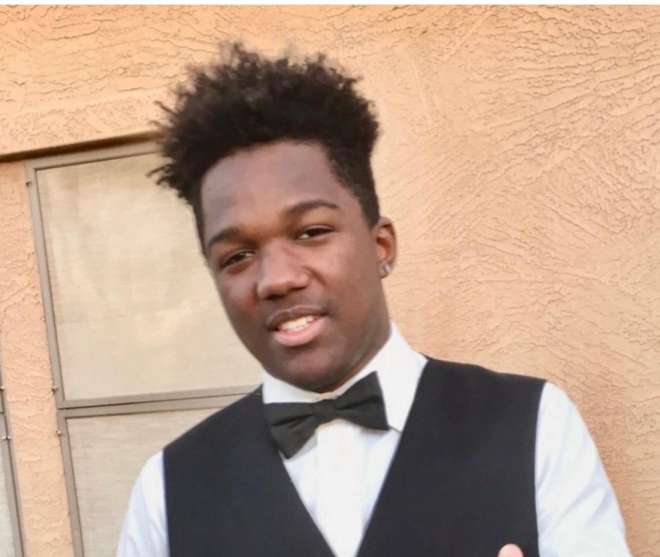 High school football player Zachariah Plunk, 17, died on Aug. 15, 2020, of fentanyl poisoning.