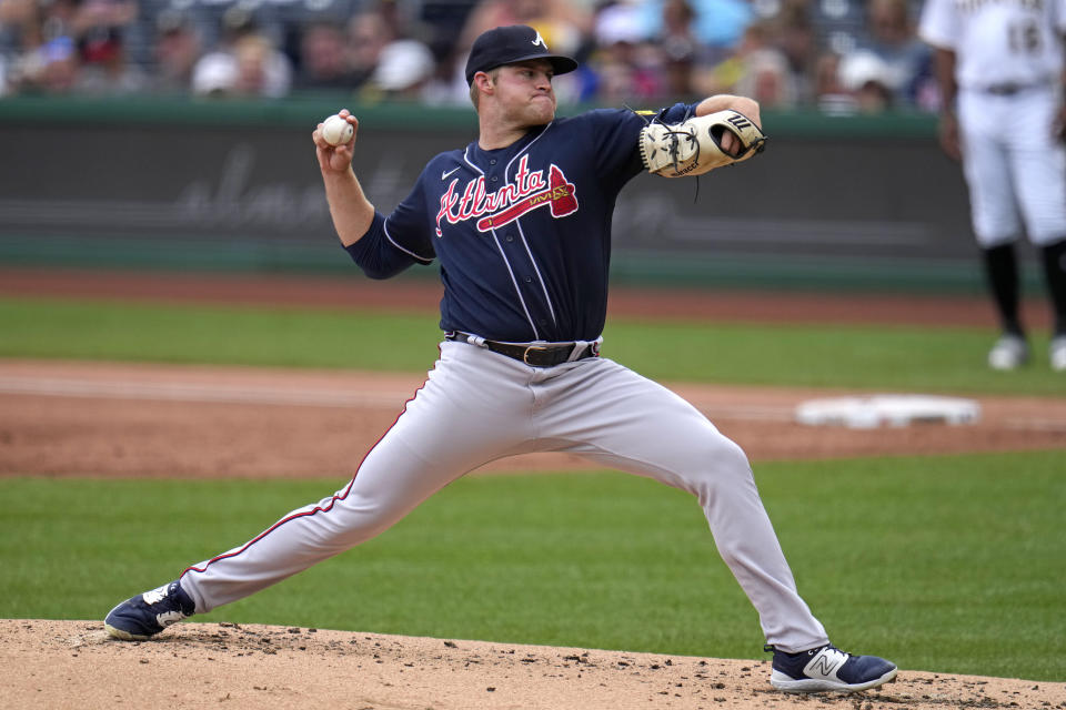 Atlanta Braves starting pitcher Bryce Elder delivers during the second inning of a baseball game against the Pittsburgh Pirates in Pittsburgh, Thursday, Aug. 10, 2023. (AP Photo/Gene J. Puskar)
