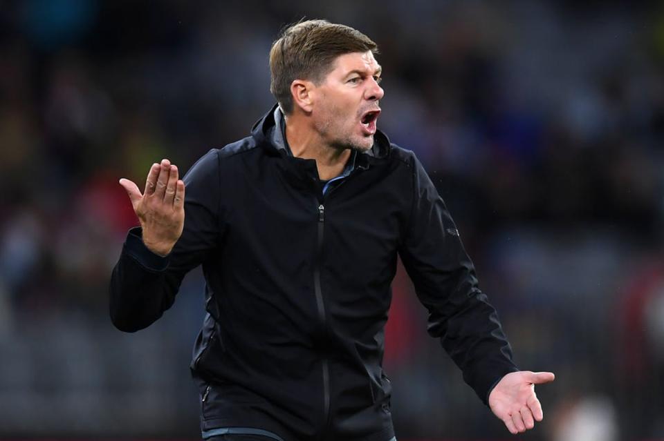 An animated Steven Gerrard on the touchline  (Getty Images)