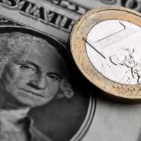 Der Euro legt zum US-Dollar kräftig zu. Grund ist die sinkende Inflation in den USA.