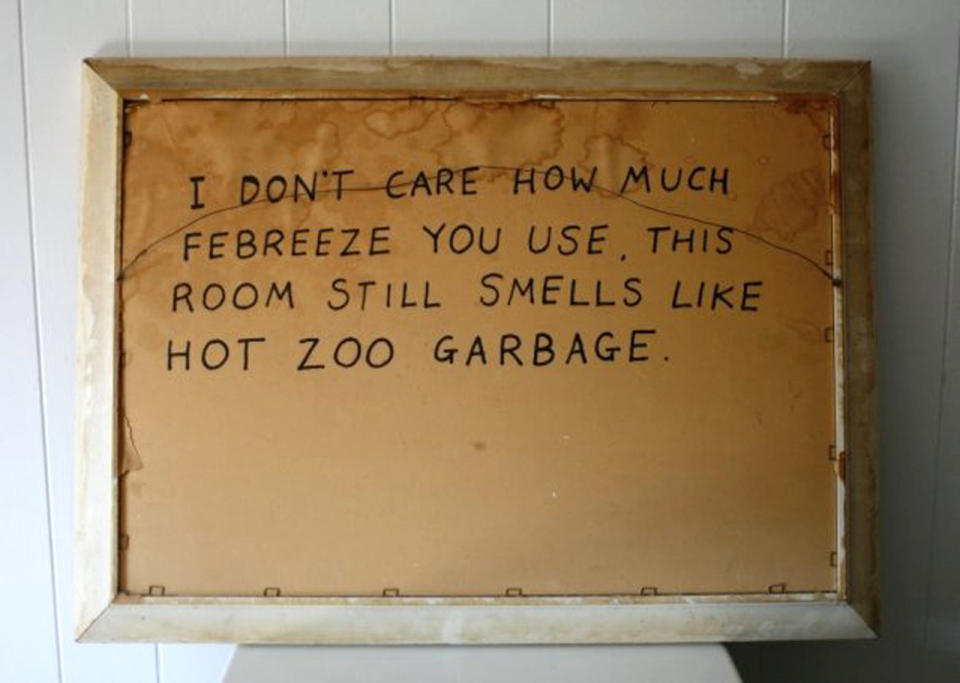 <div class="caption-credit"> Photo by: David Bussell/Hotel Graffiti</div><p> <b>Chilliwack, British Columbia. Canada. 2009</b> <br> I don't care how much febreeze you use. This room still smells like hot zoo garbage </p>