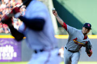 Kyle Lohse #26 of the St. Louis Cardinals pitches in the first inning against the Atlanta Braves during the National League Wild Card playoff game at Turner Field on October 5, 2012 in Atlanta, Georgia. (Photo by Scott Cunningham/Getty Images)