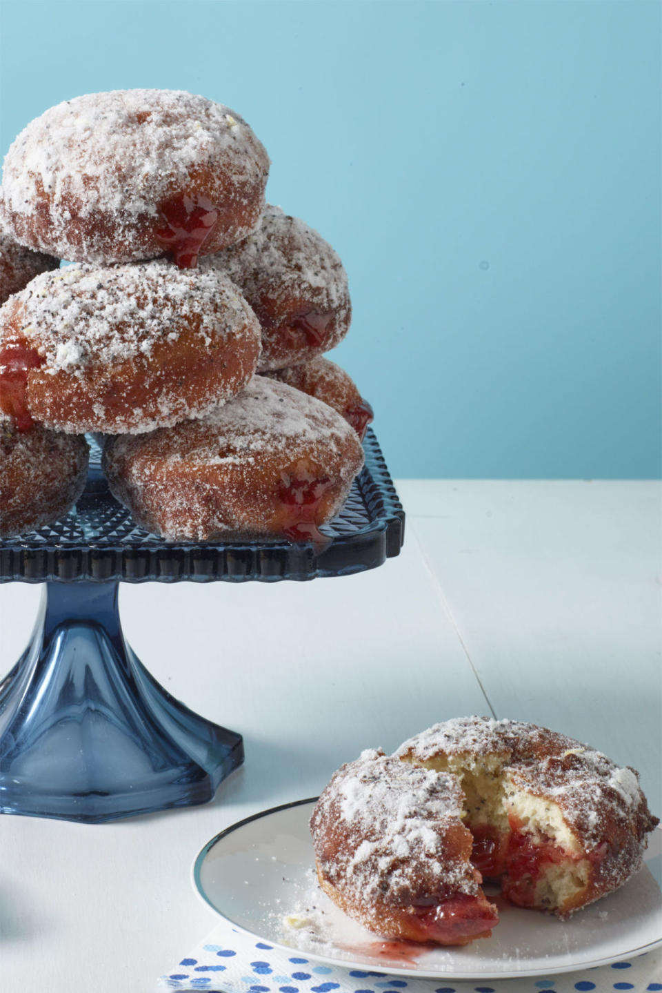 Lemon Poppy Seed Jelly Doughnuts: early 1800's