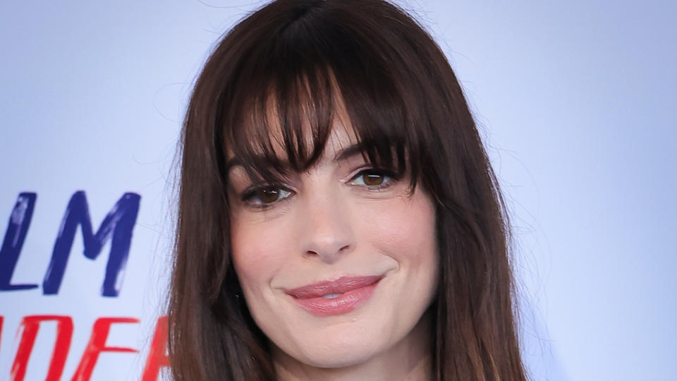 Anne Hathaway reveals why she gave up drinking