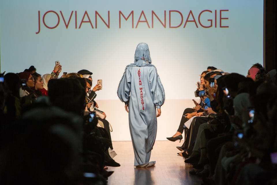 PHOTOS: Modest fashion debuts at Singapore Fashion Week