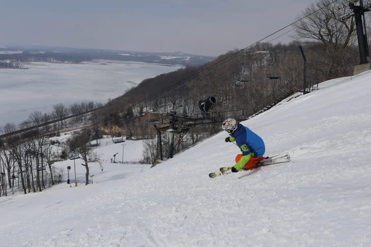Mississippi River views accompany the turns at Illinois’ Chestnut Mountain Resort, which joins the Indy Pass for this winter. Photo: Courtesy of Chestnut Mountain Resort