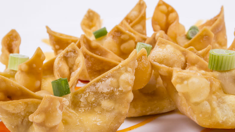 Closeup crab rangoon