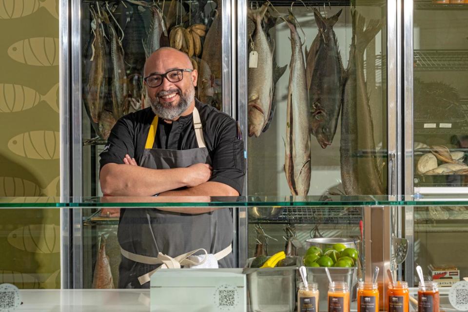 LOS ANGELES, CA - JUNE 11, 2023: Chef Gilberto Cetina behind the counter at Holbox inside Mercado La Paloma .