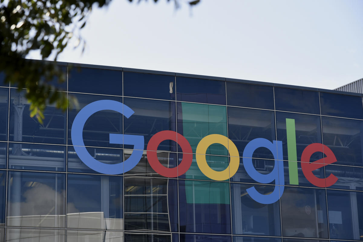Google employee's anti-diversity screed enrages coworkers (updated)