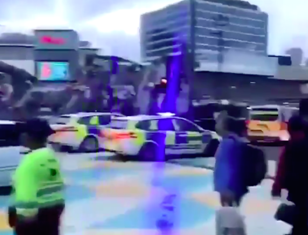 Police at the scene of the violence in Stratford on Saturday night (Picture: @999London)