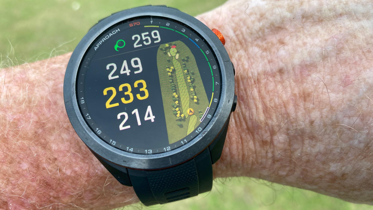  Garmin Approach S70 Golf Watch Review 