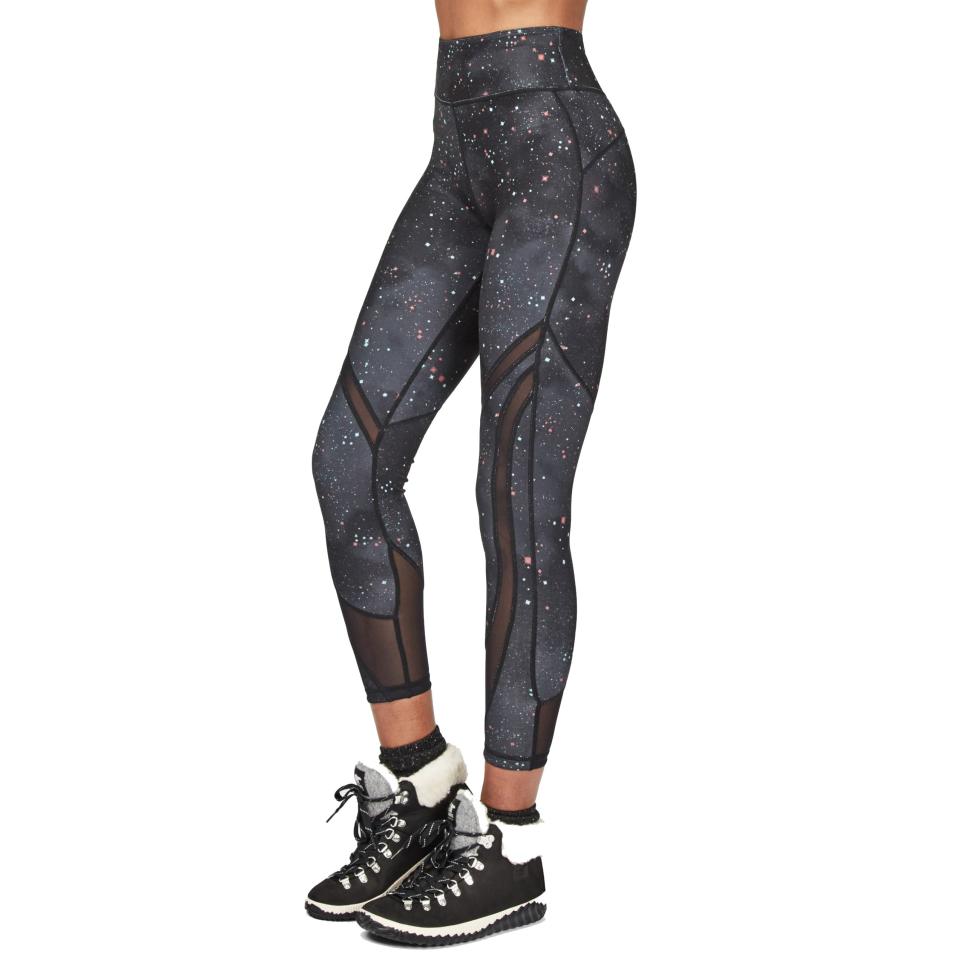 Best Reversible Option: Sweaty Betty Reversible Mesh Yoga Leggings