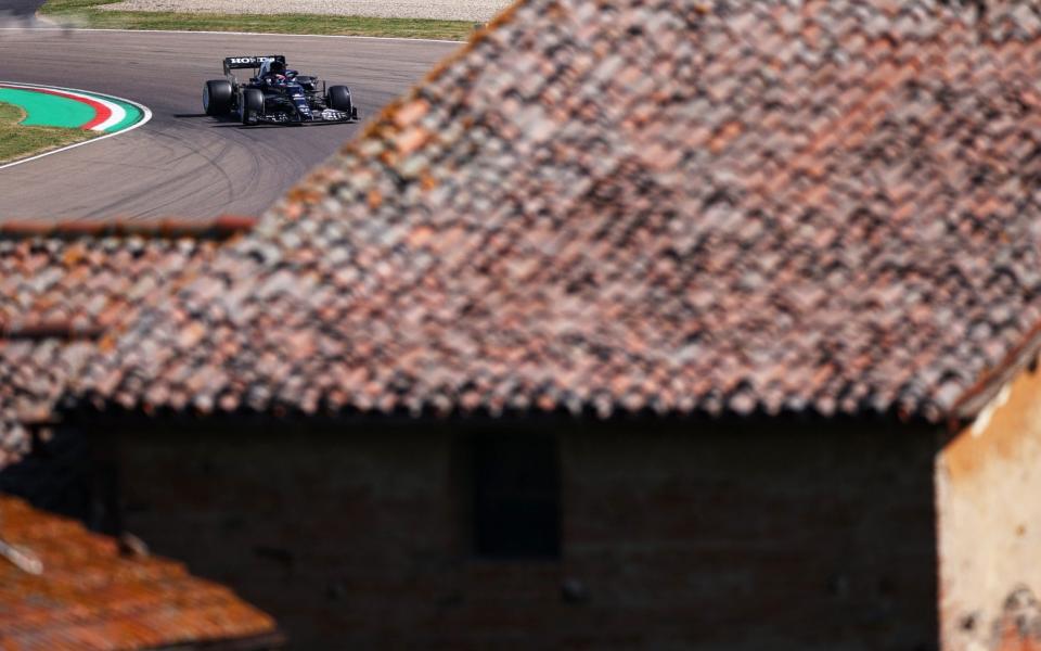 Yuki Tsunoda of Japan driving the (22) Scuderia AlphaTauri AT02 Honda on track during practice ahead of the F1 Grand Prix of Emilia Romagna at Autodromo Enzo e Dino Ferrari on April 16, 2021 in Imola, Italy - Lars Baron /Getty Images Europe 