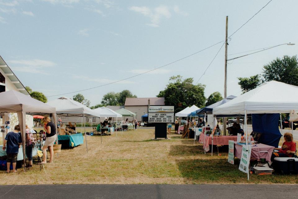 The Vienna Farmer's Market in Blossvale is located four miles from Sylvan Beach and 31 miles from Utica.