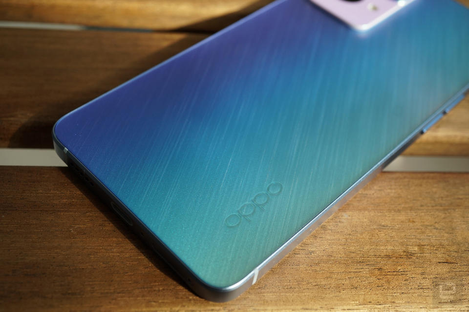 <p>Oppo Reno7 Pro 動手玩：熟悉的配方</p>
