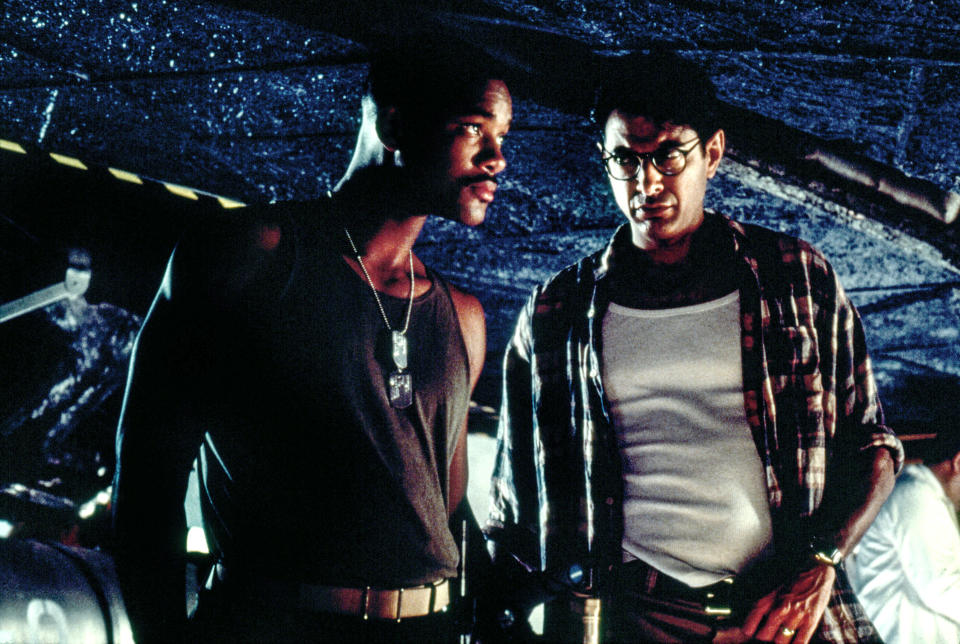 INDEPENDENCE DAY, Will Smith, Jeff Goldblum, 1996, TM and Copyright (c) 20th Century Fox Film Corp. All rights reserved. Courtesy: Everett Collection - Credit: Everett Collection