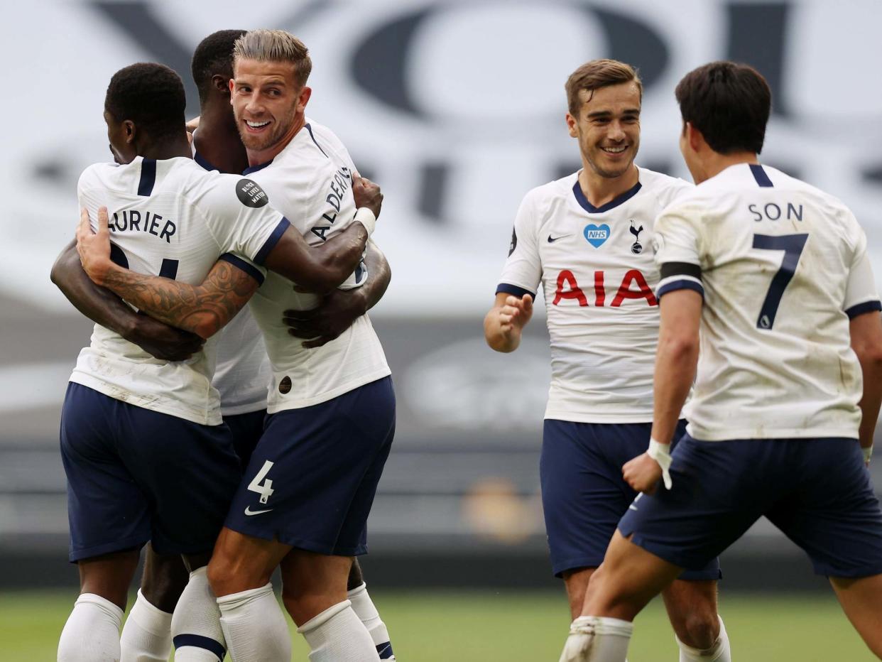 Tottenham celebrate Toby Alderweireld's winning goal: Getty