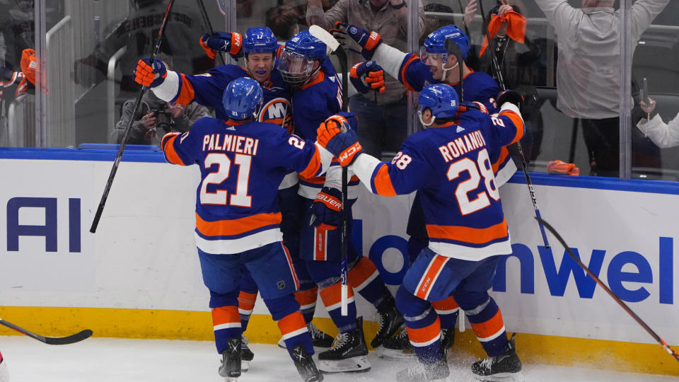 The Islanders scored the four fastest goals in NHL playoff history during a wild late-game outburst in Game 3. (Getty)