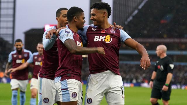 Aston Villa continue fine home form by sweeping aside Fulham - Yahoo Sport