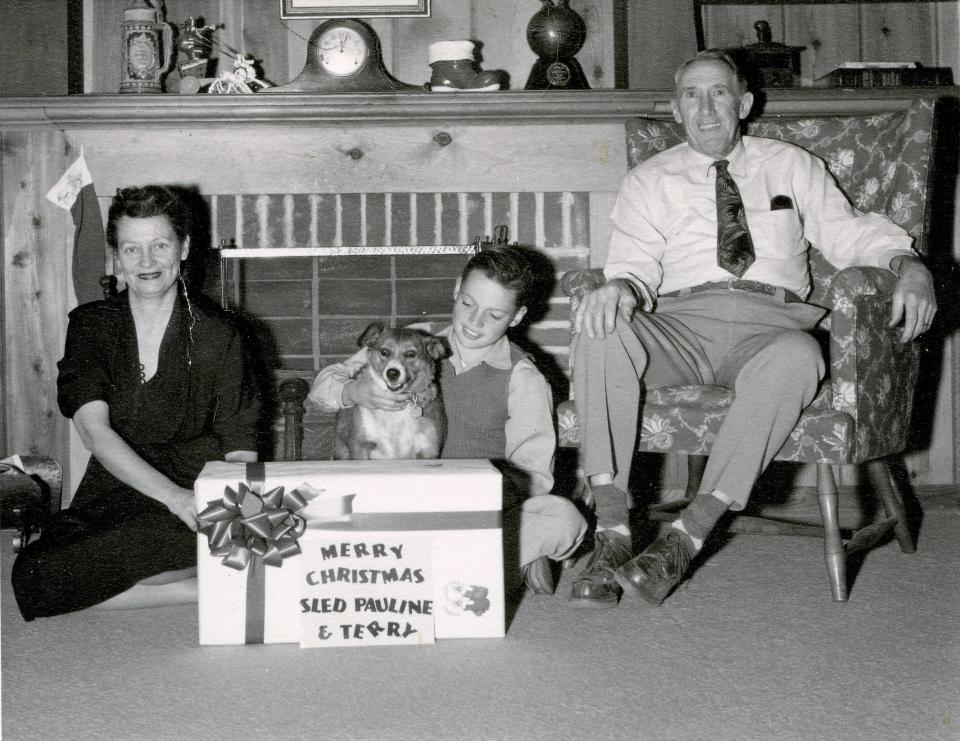 An Allen Family Christmas Card from the early 1950s.