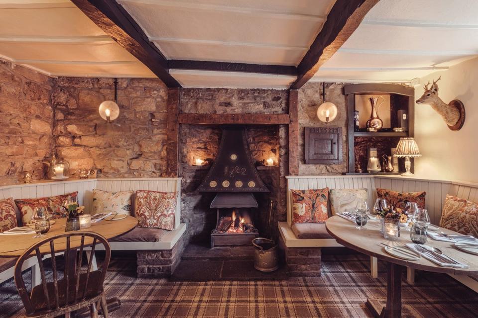 This handsome 17th-century pub offers delicious dishes (The Queen’s Head, Askham)