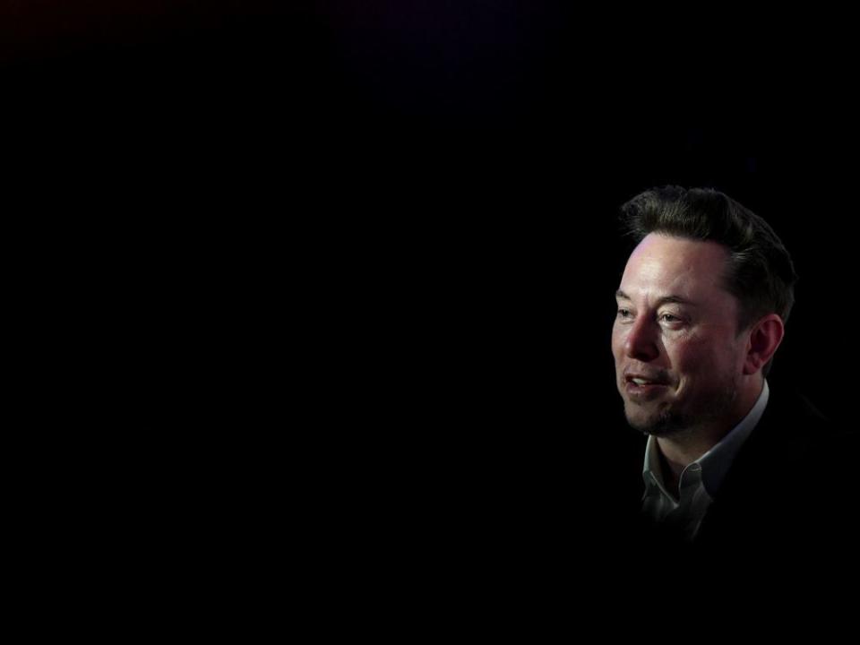  The first human patient has received a brain implant from Elon Musk’s startup Neuralink, the billionaire says.