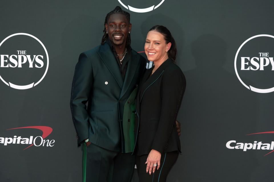 Jrue Holiday and Lauren Holiday arrive on the red carpet before the 2023 ESPYS at the Dolby Theatre on July 12.