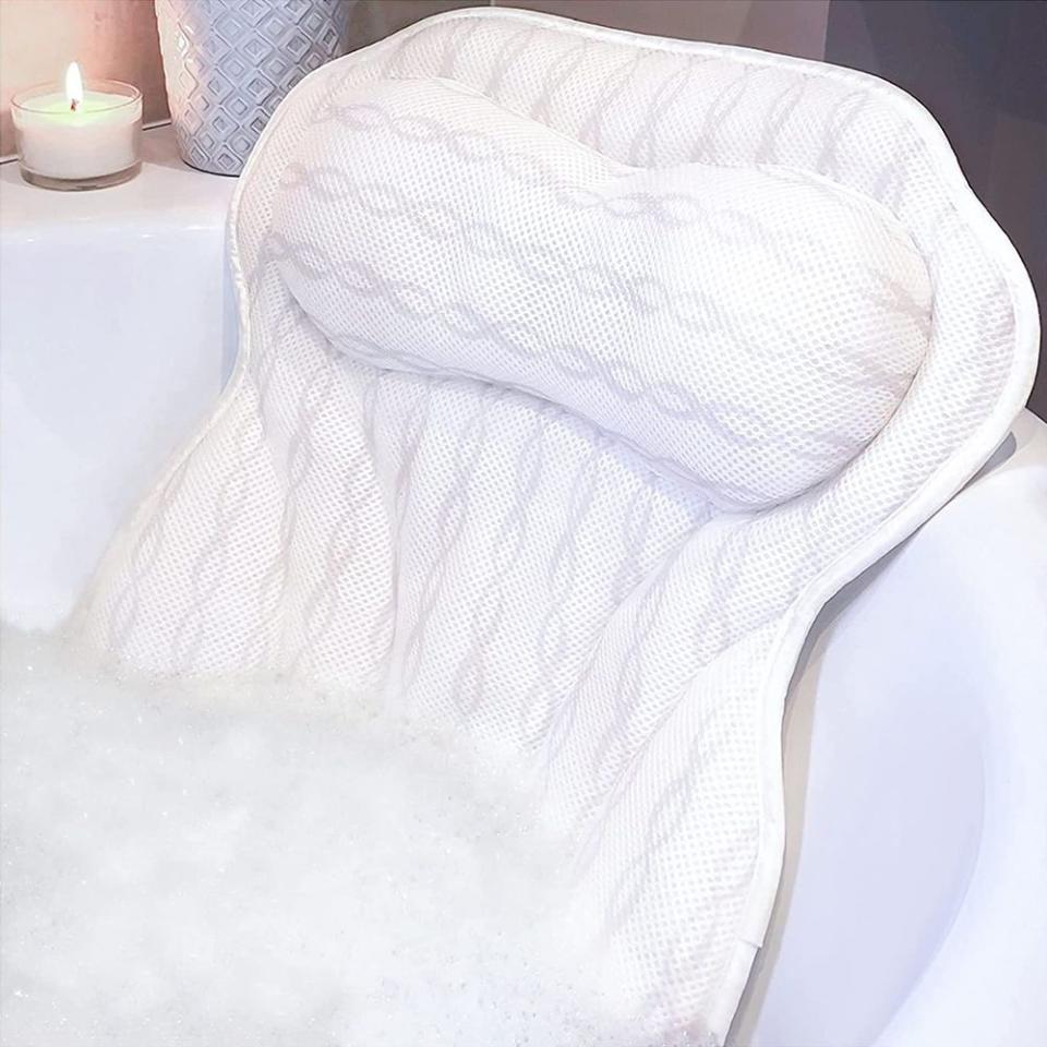 4) Luxury Bath Pillow