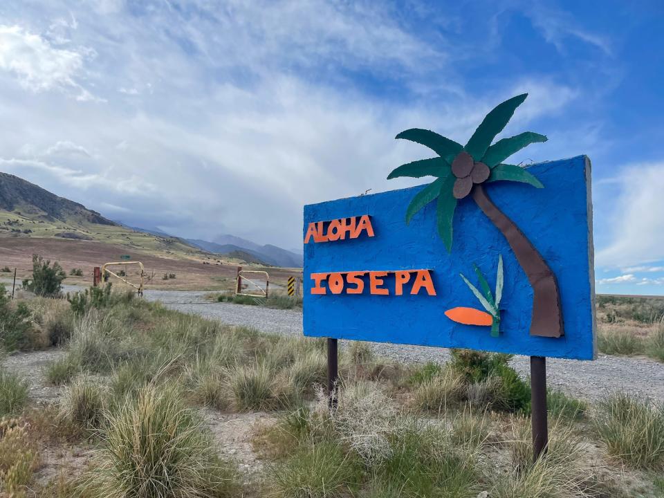 The sign for the entrance to Iosepa.