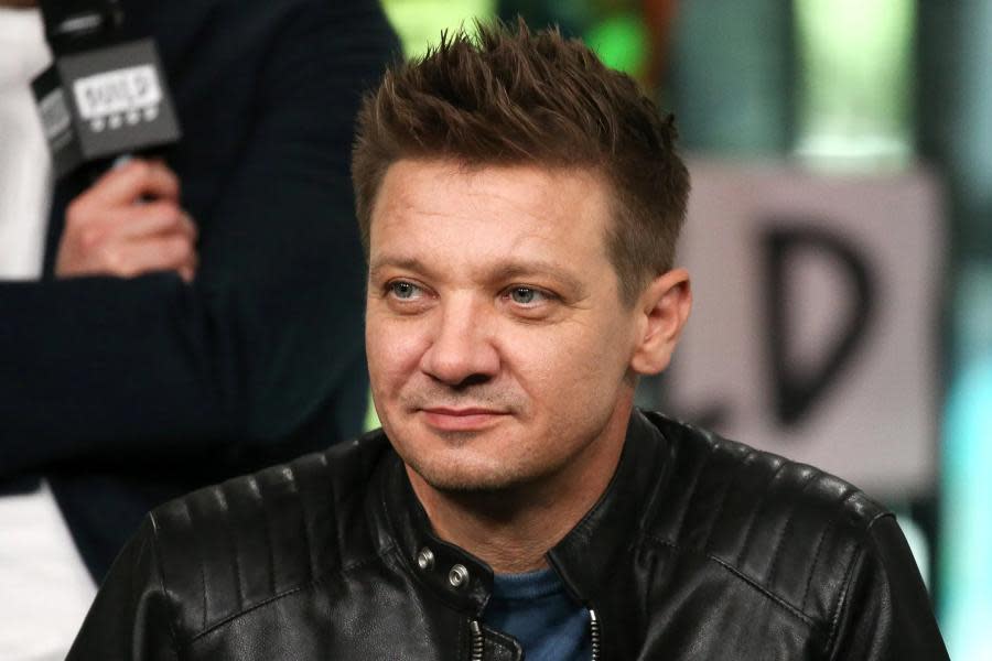 Jeremy Renner sufre accidente en quitanieves y se encuentra en estado crítico