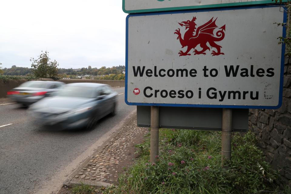 Welcome to Wales sign 