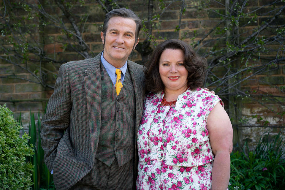 Bradley Walsh and Joanna Scanlan star as Pop and Ma Larkin. (ITV)