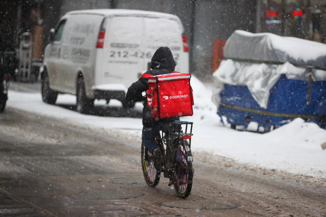 Chicago sues DoorDash, Grubhub over business practices